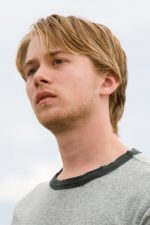 Lou Taylor Pucci; Amerikalı oyuncu