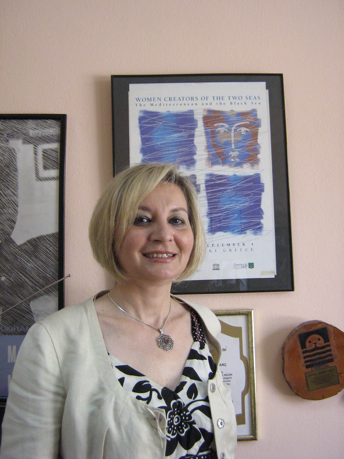 Berrak Taranç; İzmir, Türkiye doğumlu Türk