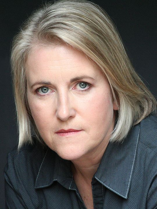 Sylvestra Le Touzel; Kensington,Londra,İngiltere doğumlu İngiliz  oyuncu