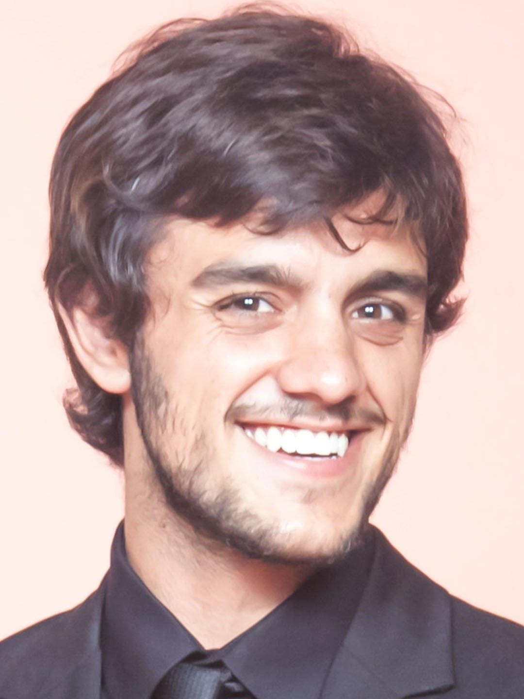 Felipe Simas; Felipe Sang Simas olarak da bilinen Brezilyalı oyuncu