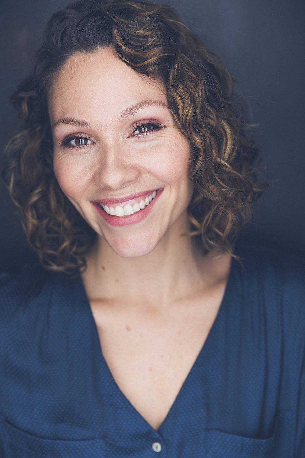 Anita Petry; Brezilya doğumlu Anita Cavalheiro Petry olarak da bilinen İrlandalı  oyuncu