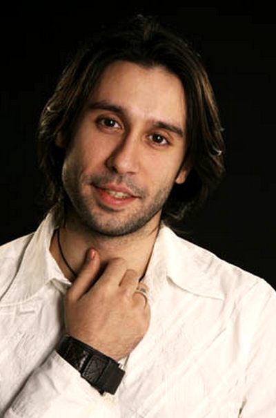 Merih Ermakastar; oyuncu