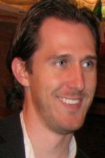 Chris Armstrong; yönetmen