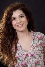 Yeliz Şatıroğlu; Türk oyuncu, oyuncu koçu