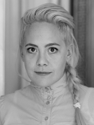 Katharina Mückstein; senarist, yapımcı, yönetmen