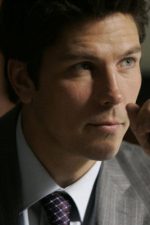 Michael Trucco; Edward Michael Trucco olarak da bilinen Amerikalı oyuncu