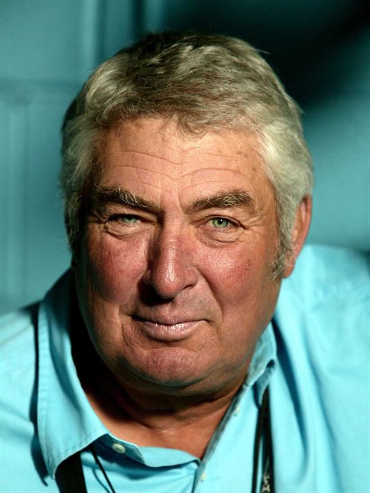 Dean Semler; Dean William Semler olarak da bilinen Avustralyalı görüntü yönetmeni, yönetmen