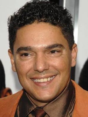Nicholas Turturro; Nicolas Turturro olarak da bilinen Amerikalı oyuncu