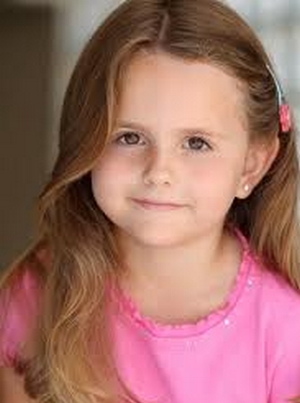 Ava Acres; Amerikalı oyuncu