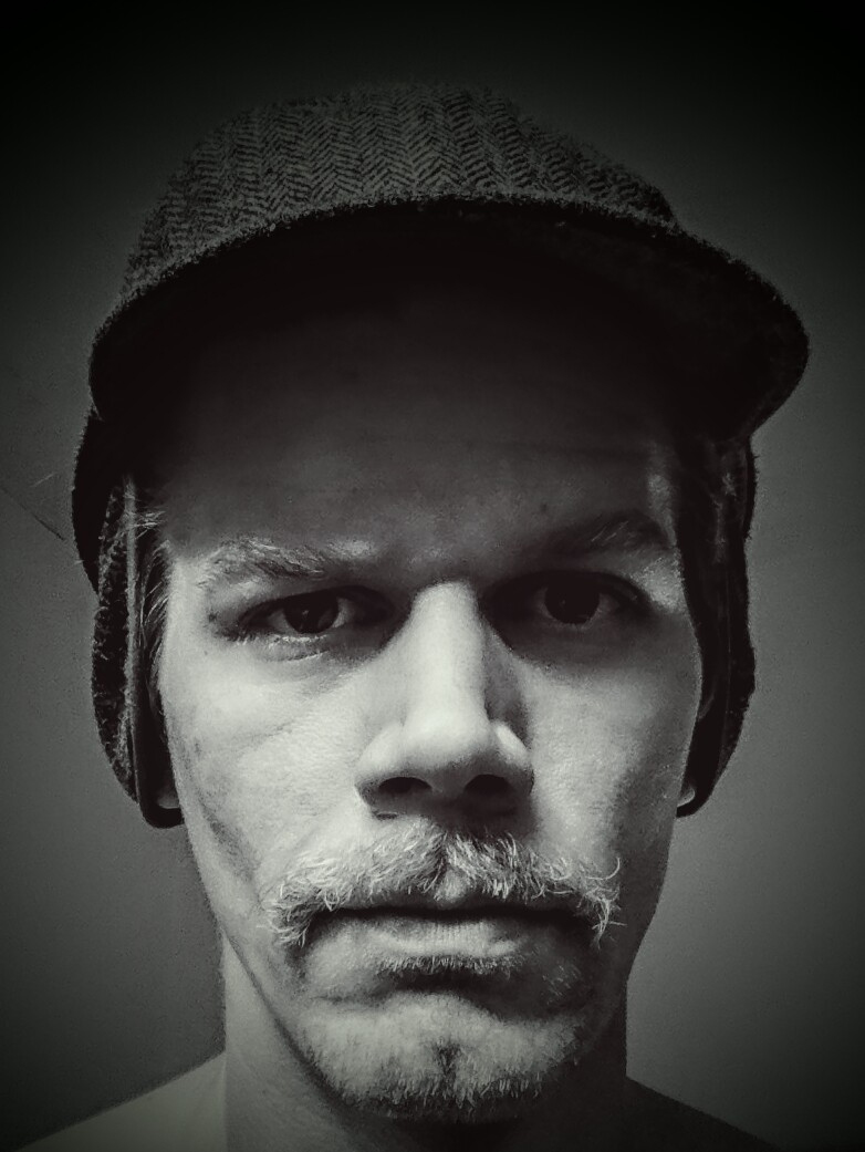 Tomas Pavlacky; Çek yardımcı yönetmen