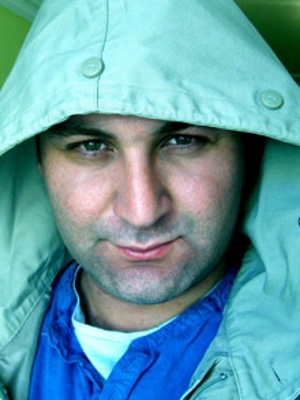 Hüseyin Eleman; senarist, yönetmen, görüntü yönetmeni