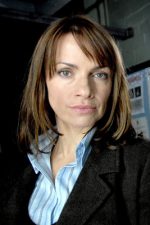 Simone Lahbib; Stirling,İskoçya doğumlu İskoç  oyuncu