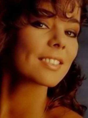 Sandra Mujic; oyuncu