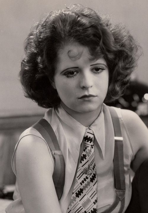Clara Bow; Brooklyn, New York City, New York, ABD doğumlu Amerikalı oyuncu