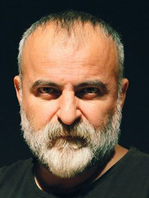 Murat Aydın; Türk oyuncu, seslendirme sanatçısı ve yapımcı