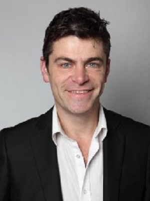 Stuart Matthews; oyuncu