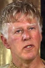 Phil Davis; İngiliz  oyuncu