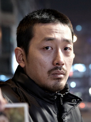 Ha Jung-Woo; Ha Jung-Woo olarak da bilinen Güney Koreli oyuncu, yapımcı