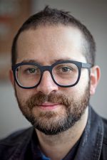 José Manuel Cravioto; Mexico City, Meksika doğumlu José Manuel Cravioto Aguillón, J. M. Cravioto olarak da bilinen Meksikalı yönetmen