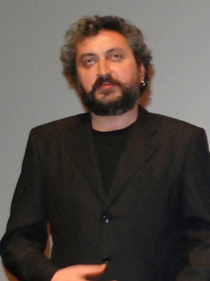 Hakan Algül; Türk yönetmen