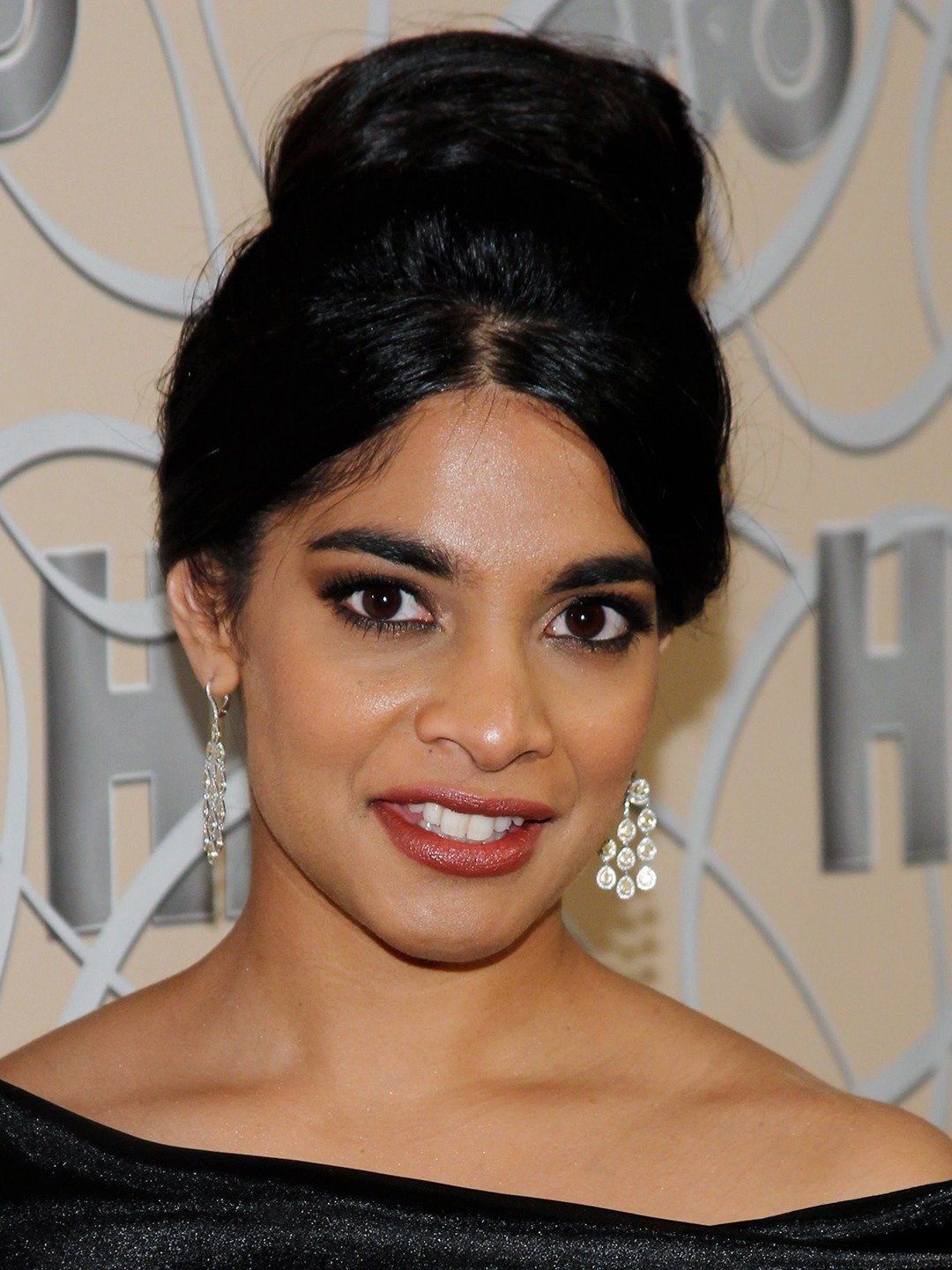 Amara Karan; Wimbledon,Londra,İngiltere doğumlu İngiliz  oyuncu