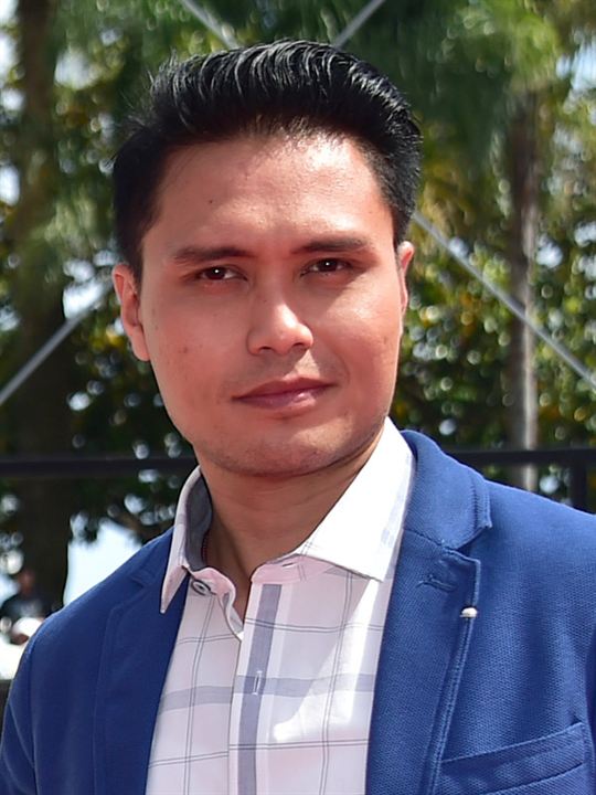 Fir Rahman; Firdaus Rahman olarak da bilinen Singapurlu oyuncu