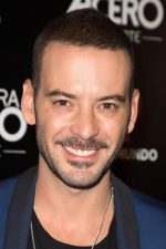 Diego Cadavid; Medellín, Kolombiya doğumlu Diego Andres Cadavid Chica olarak da bilinen Kolombiyalı oyuncu, görüntü yönetmeni