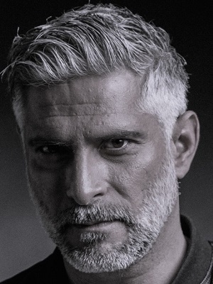 Sebastian Cavazza; Kranj, Slovenya doğumlu Sloven oyuncu