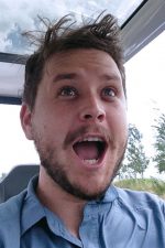 Andrew Hevia; ortak yapımcı