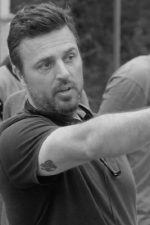 Michael Carney; idari yapımcı, senarist, yönetmen