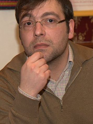 Mete Gümürhan; Hollandalı ortak yapımcı, senarist, yönetmen