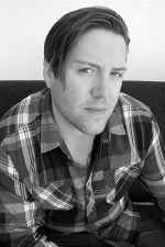 Scott Johnson; oyuncu, müzik montajcısı