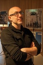 Lorenzo Garzella; Pisa, İtalya doğumlu İtalyan yönetmen