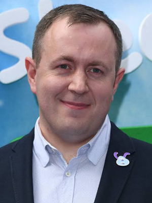 Richard Phelan; İngiliz  yönetmen