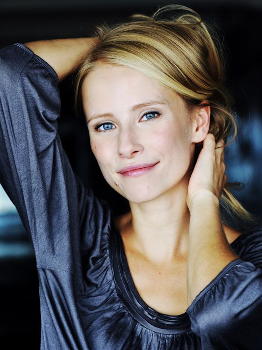 Sandra Borgmann; Alman oyuncu