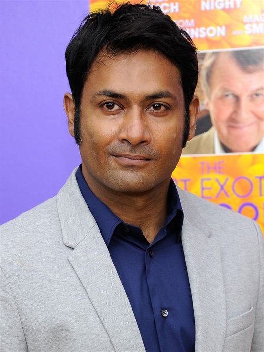 Samrat Chakrabarti; Londra,İngiltere doğumlu İngiliz  oyuncu