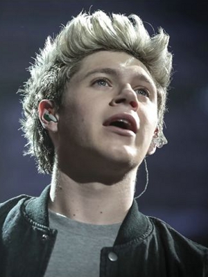 Niall Horan; Mullingar,Westmeath,İrlanda doğumlu İrlandalı  oyuncu