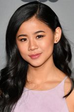 Leah Lewis; Leah Marie Liang Lewis olarak da bilinen Çinli oyuncu
