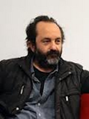 Altan Dönmez; yönetmen
