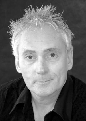 Sean Boru; Dublin,İrlanda doğumlu Desmond Patrick Bruen olarak da bilinen İrlandalı  yazar, oyuncu