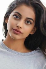 Banita Sandhu; Caerleon,Galler doğumlu İngiliz oyuncu