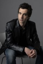 Mark Leonard Winter; Avustralyalı oyuncu