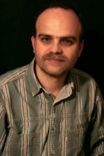 İbrahim Öner; Türk oyuncu, sanat yönetmeni