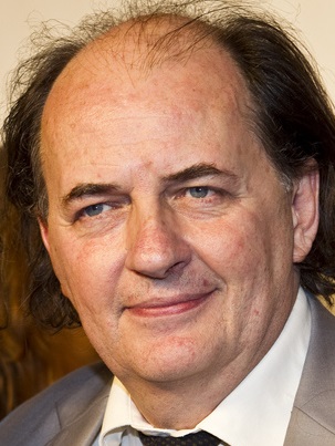 Jean Van de Velde; Bukavu, Demokratik Kongo Cumhuriyeti doğumlu Kongolu senarist, yönetmen