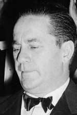 Raymond Hakim; İskenderiye, Mısır doğumlu Mısırlı yapımcı