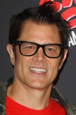 Johnny Knoxville; Phillip John Clapp olarak da bilinen Amerikalı oyuncu, yapımcı, senarist