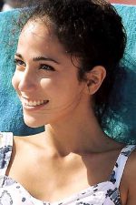 Karina Testa; Fransız