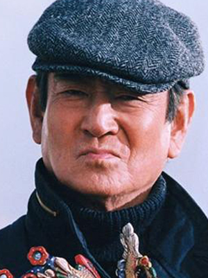 Ken Takakura; Goichi Oda olarak da bilinen Japon oyuncu