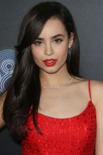 Sofia Carson; Sofia Daccarett Char olarak da bilinen Amerikalı oyuncu