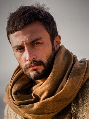 Amir Jadidi; İranlı oyuncu
